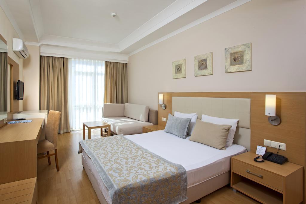 Titan Select Hotel Ultra All Inclusive Konaklı Chambre photo